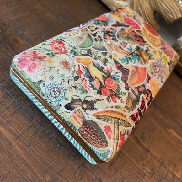 Vintage Travel Jewelry Case With Decoupaged Floral & Botanical Top - Picture 9 of 10